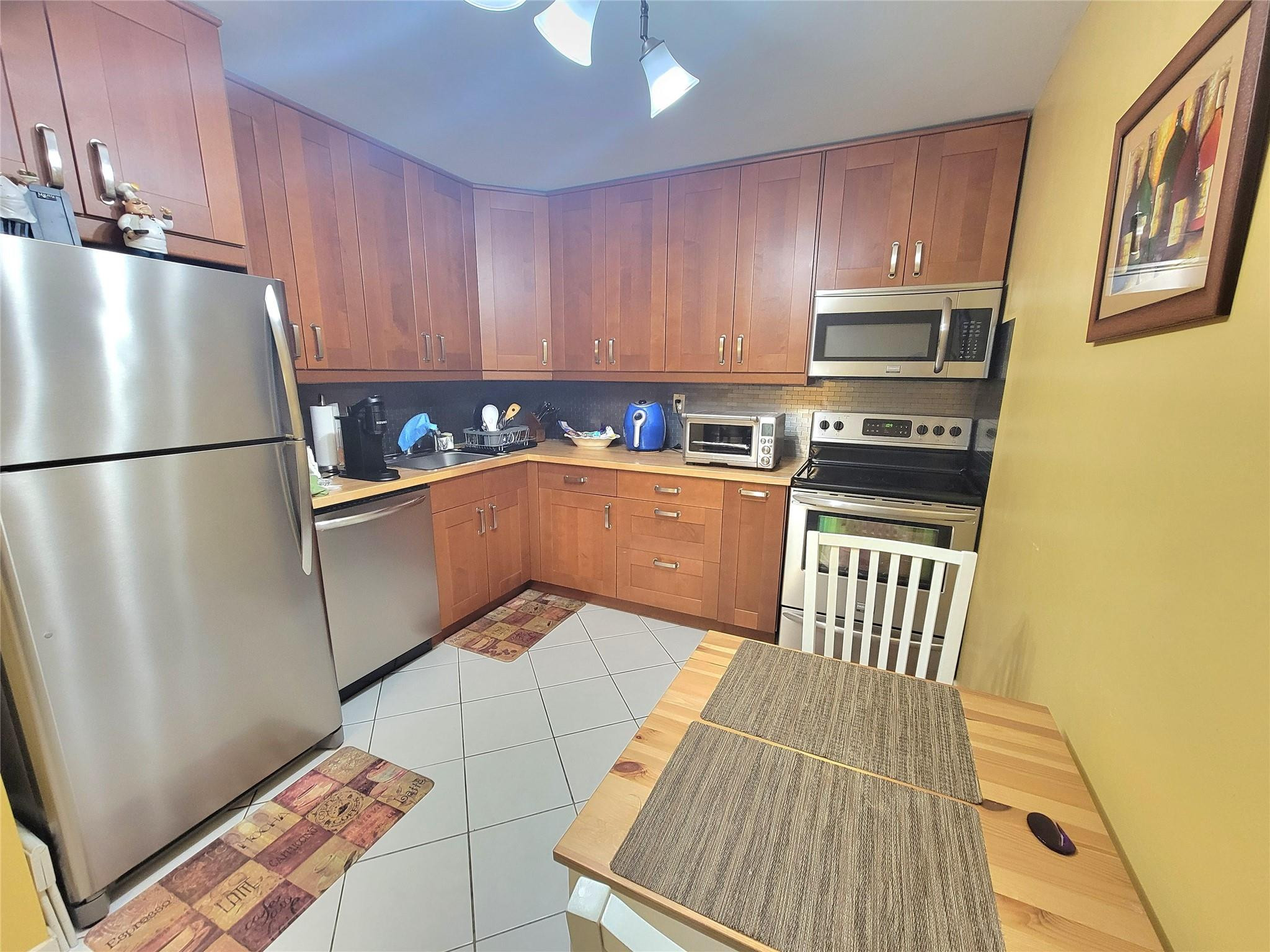 Oakbrook Village - Residential