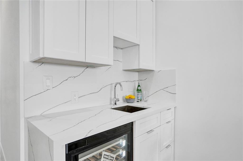 Babbington Development - Residential Lease