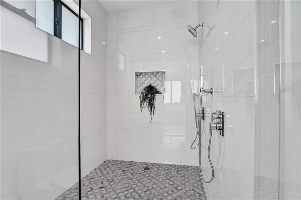 Babbington Development - Residential Lease