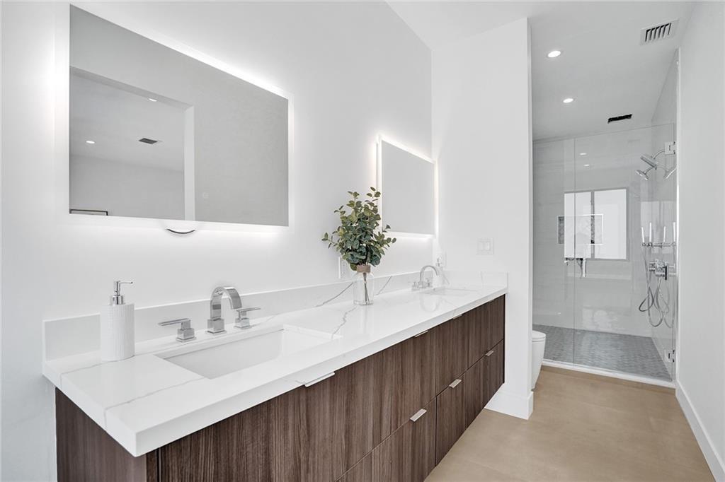 Babbington Development - Residential Lease