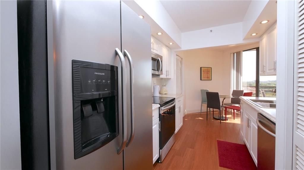 ENVIRON TOWERS - Residential