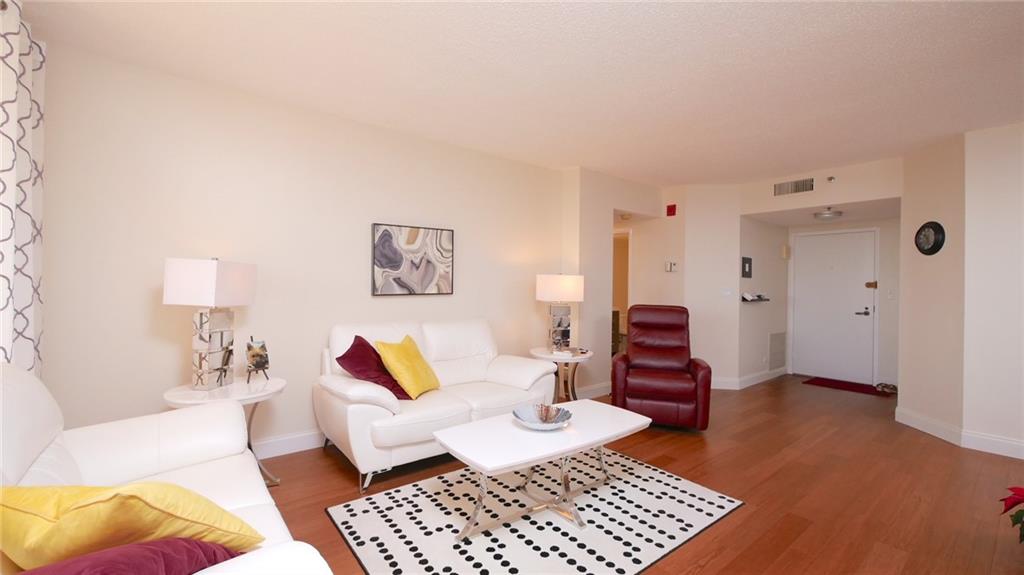 ENVIRON TOWERS - Residential