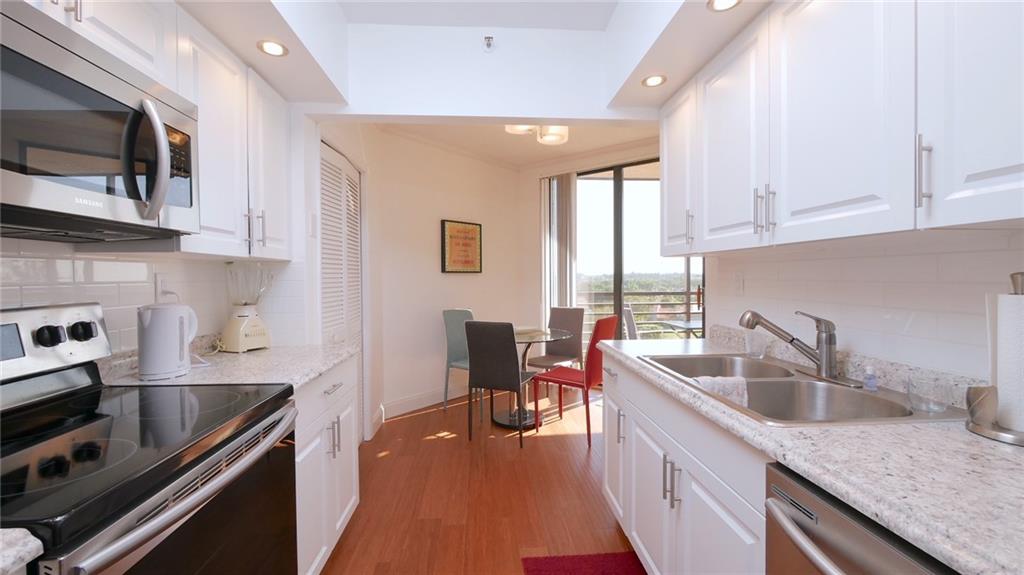 ENVIRON TOWERS - Residential