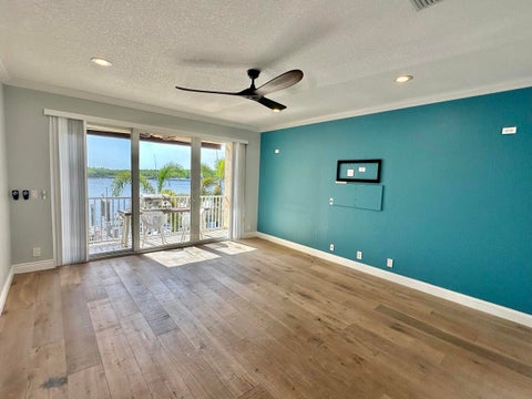 Tiny photo for 4230 N OCEAN Drive, Hollywood, FL 33019 (MLS # B26079067)