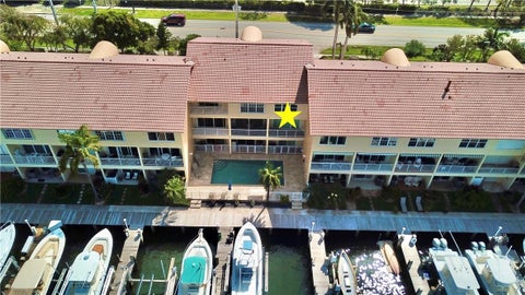 Tiny photo for 4230 N OCEAN Drive, Hollywood, FL 33019 (MLS # B26079067)