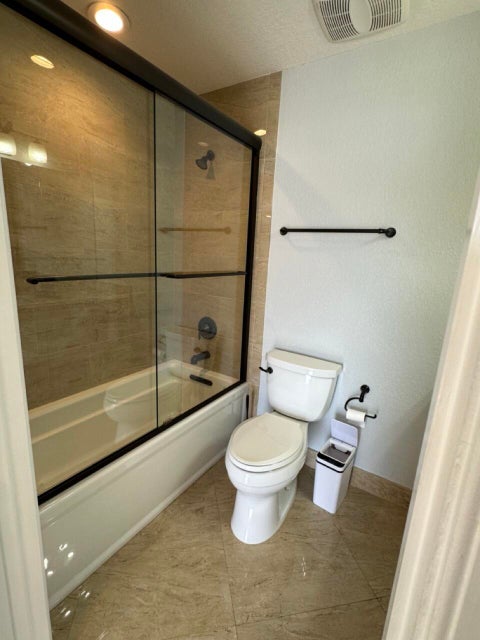 Tiny photo for 4230 N OCEAN Drive, Hollywood, FL 33019 (MLS # B26079067)