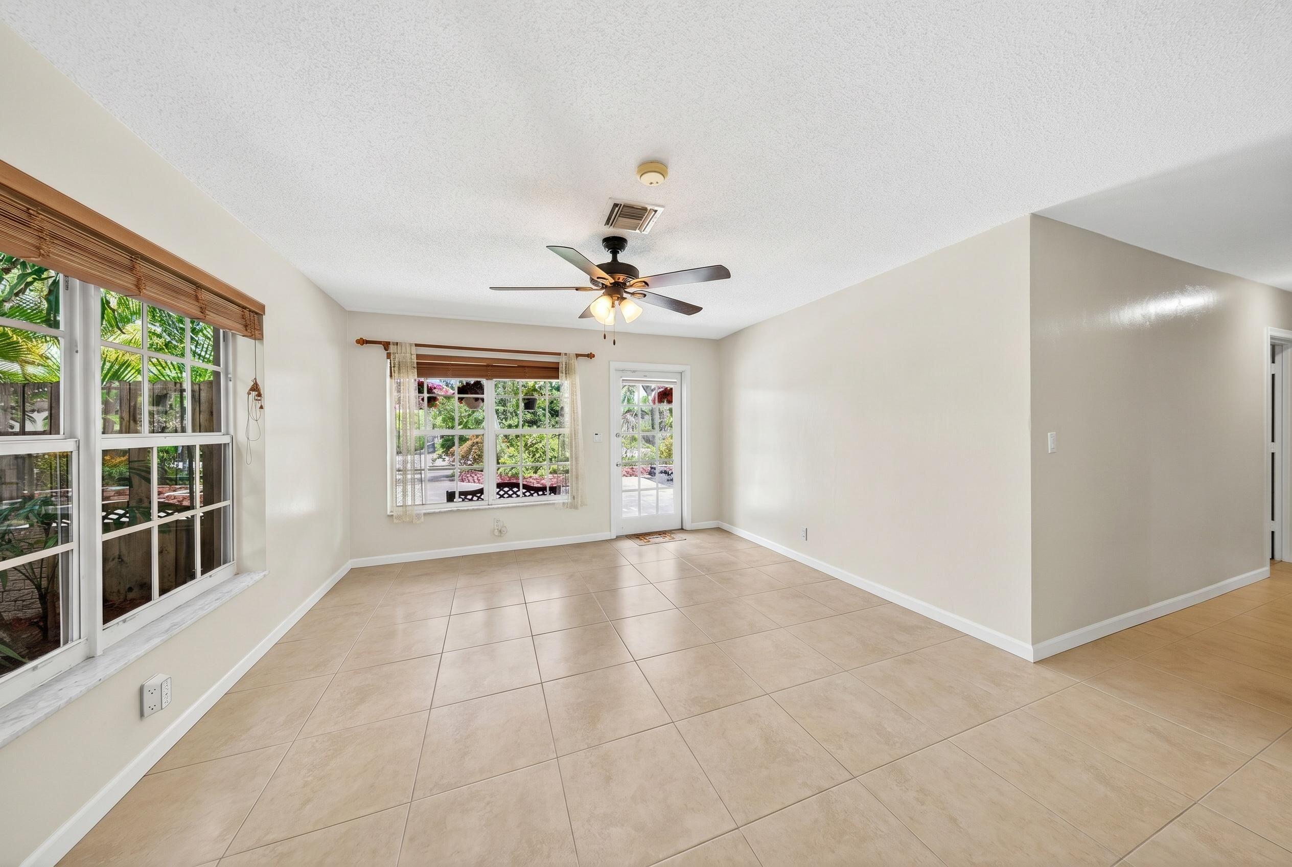 1540 NE 40th Street