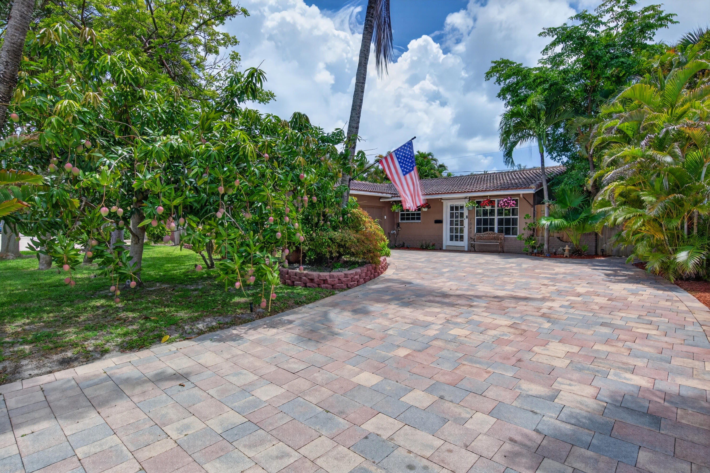 1540 NE 40th Street