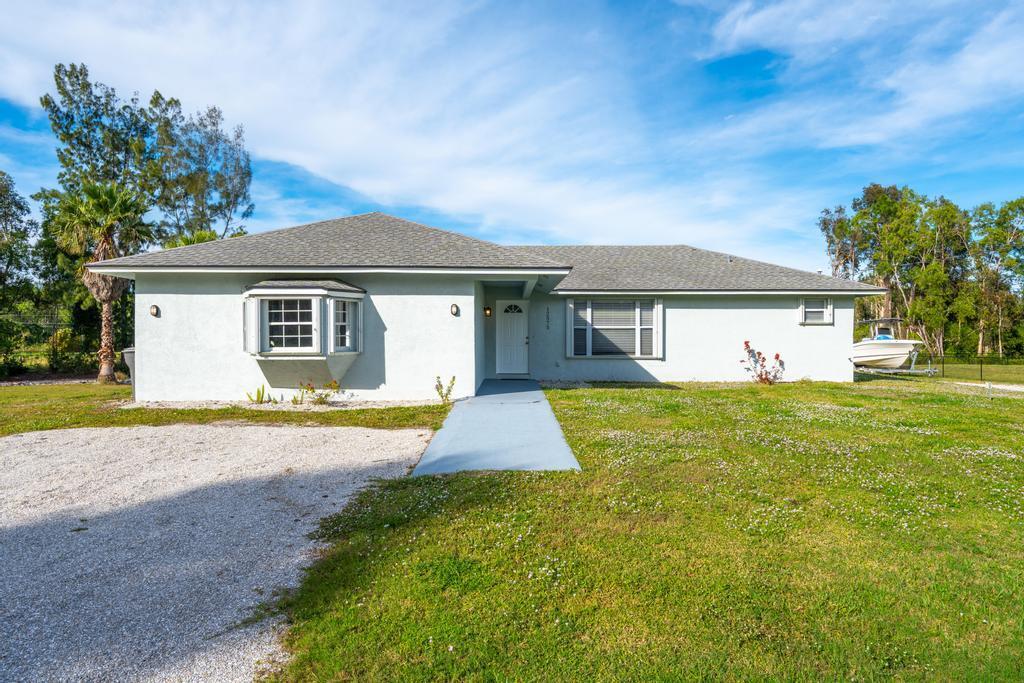 The Acreage - Residential Lease