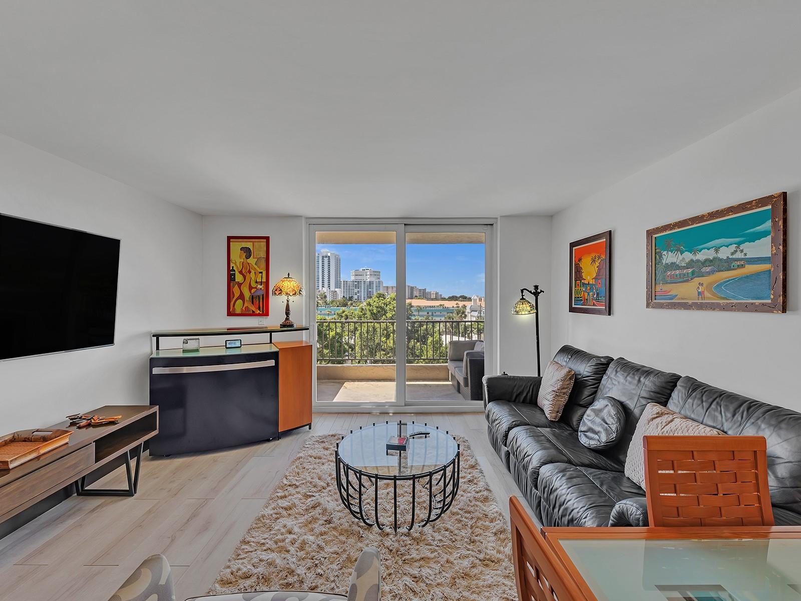 RIO ESPANA CONDO - Residential Lease
