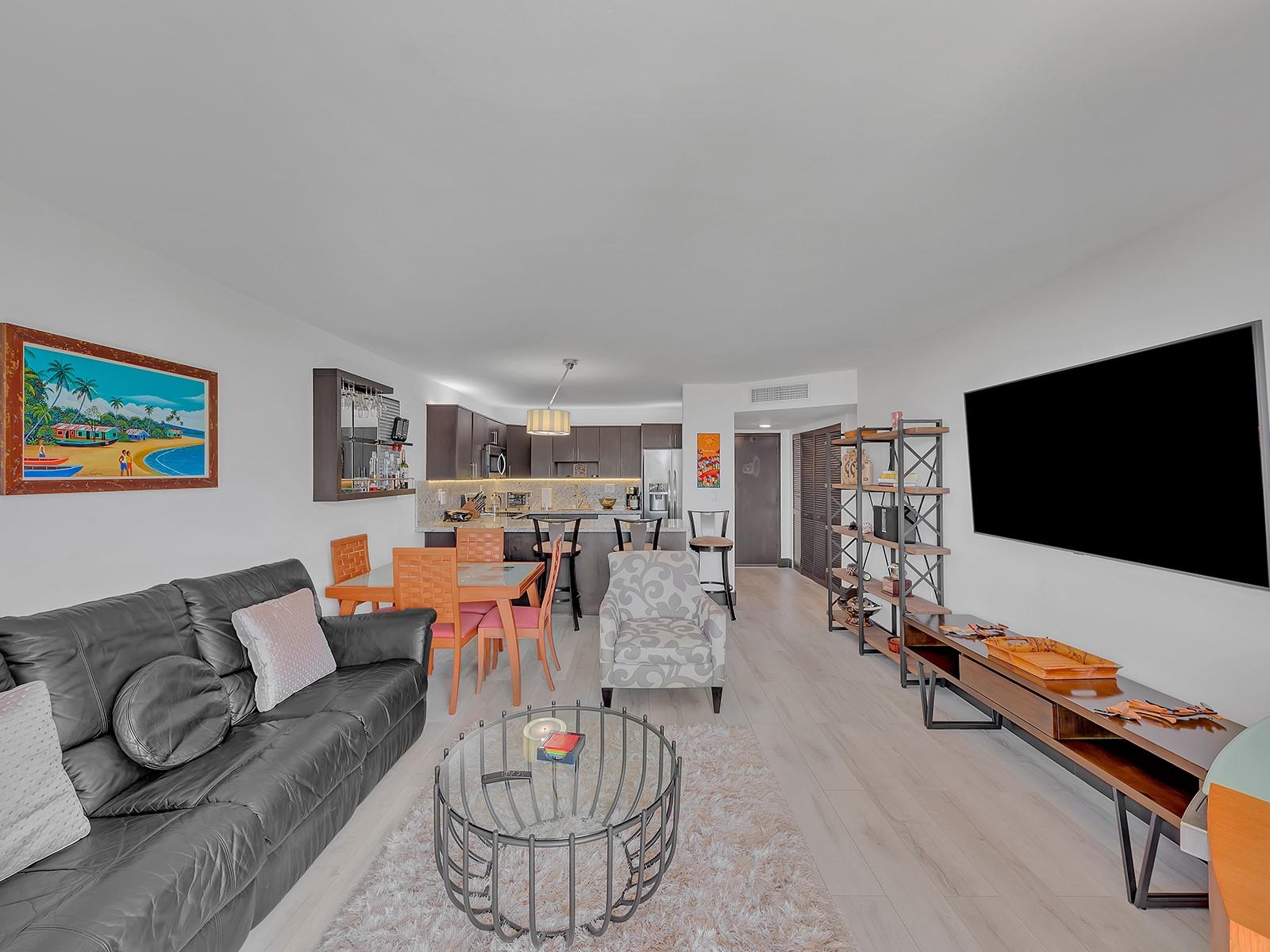 RIO ESPANA CONDO - Residential Lease