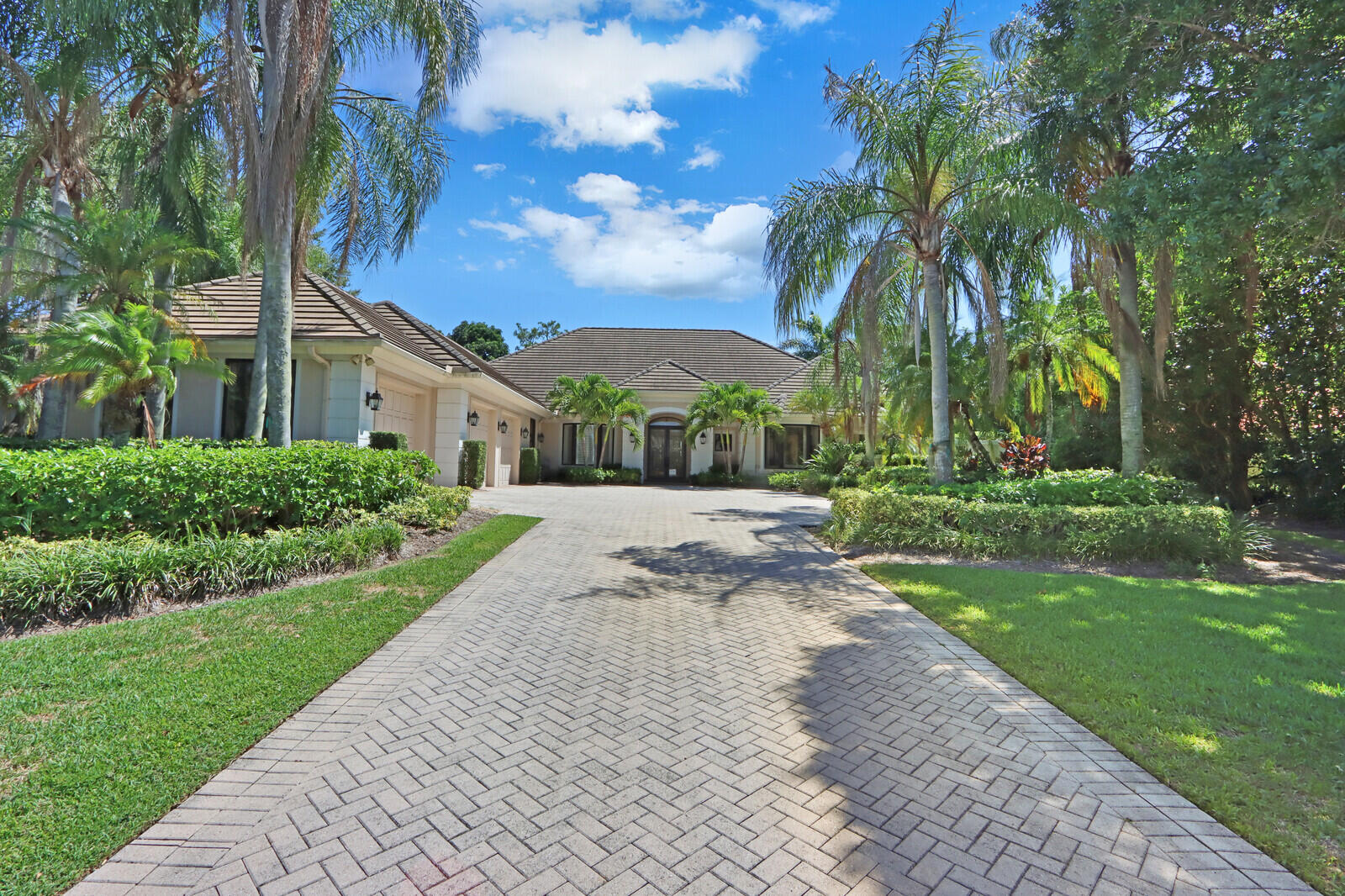 FRENCHMANS CREEK PAR D - Residential