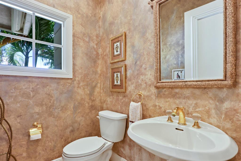 FRENCHMANS CREEK PAR D - Residential