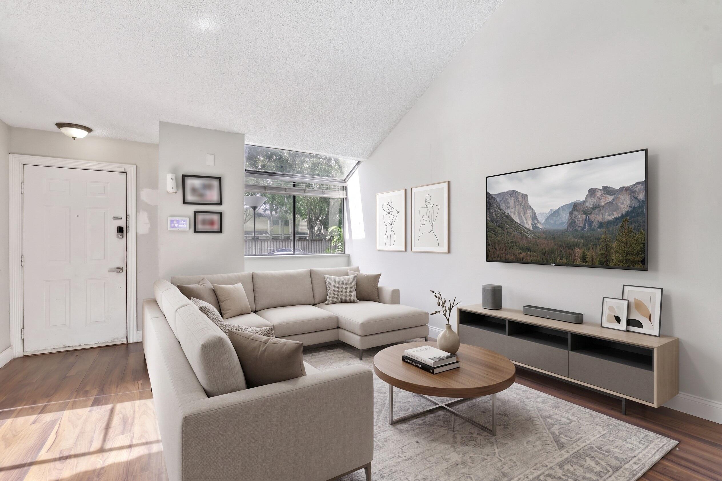 PLAYERS PLACE - Residential