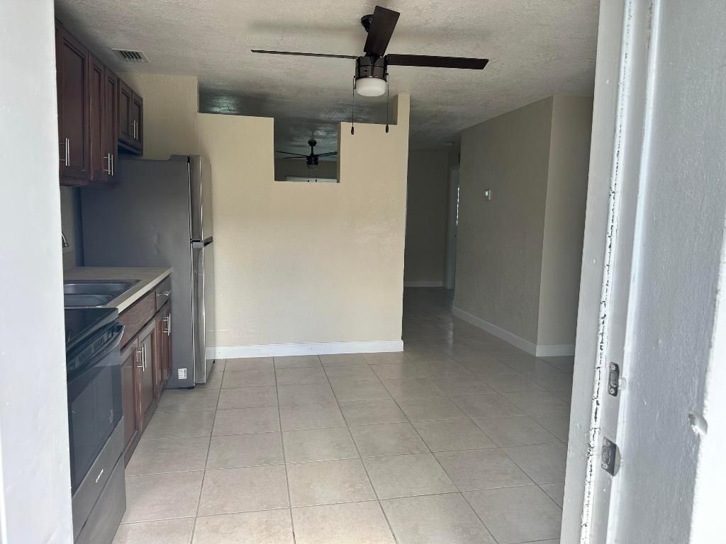 Photo of 1606 Avenue K, Fort Pierce, FL 34950 (MLS # R11155490)
