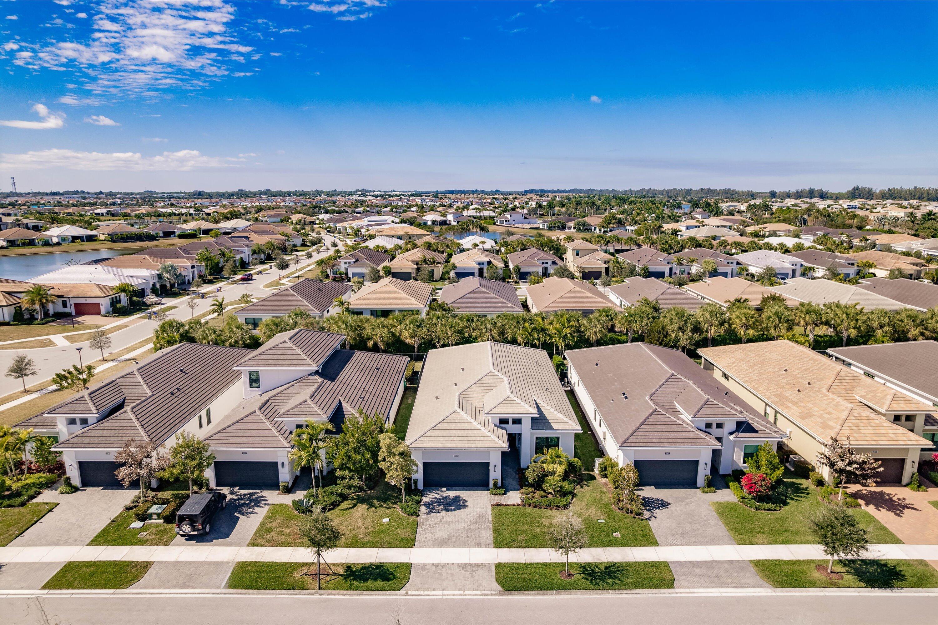 CRESSWIND PALM BEACH - Residential