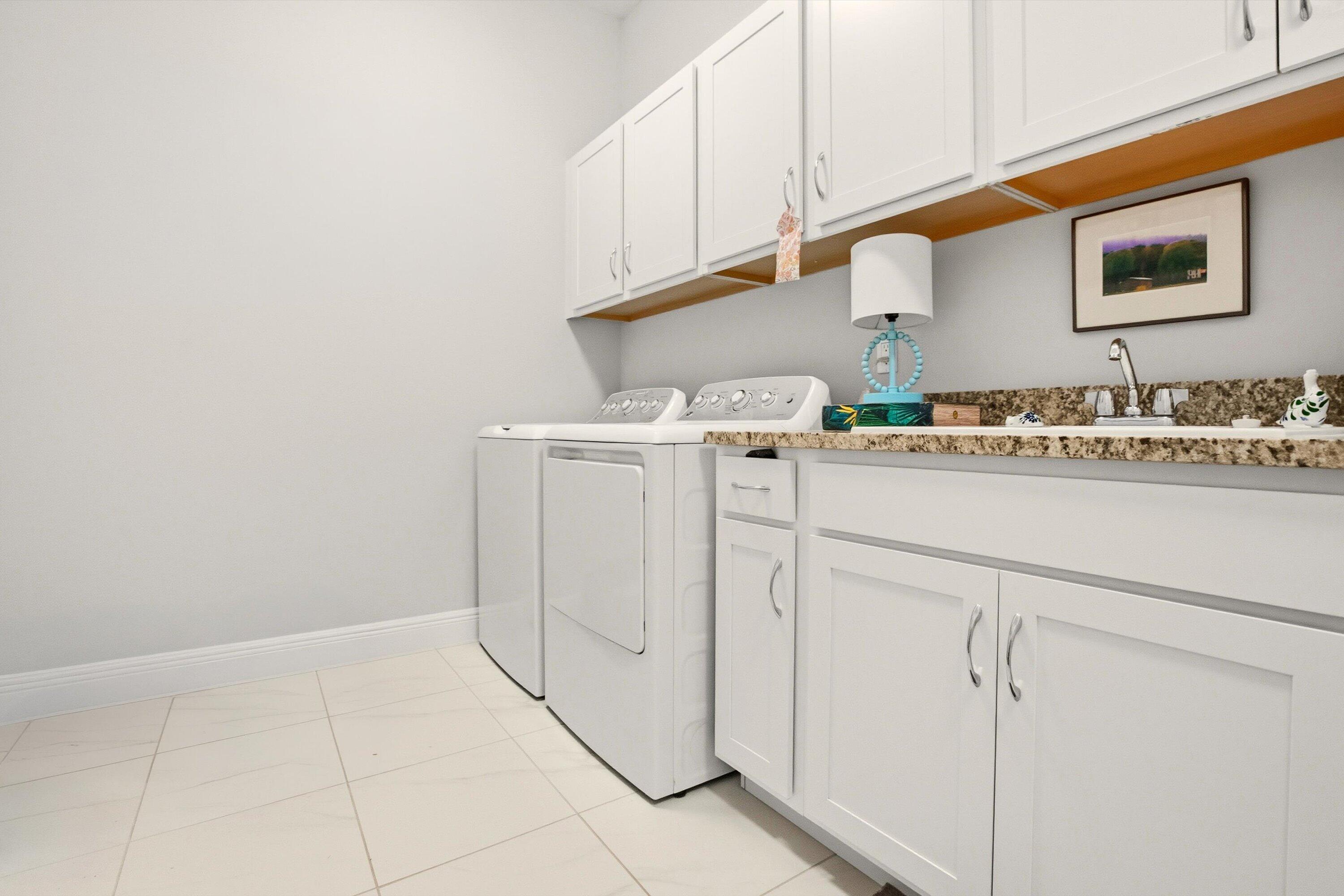 CRESSWIND PALM BEACH - Residential