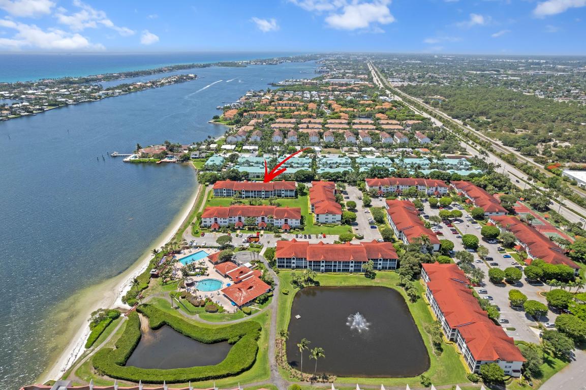 HALF MOON BAY CONDO - Residential