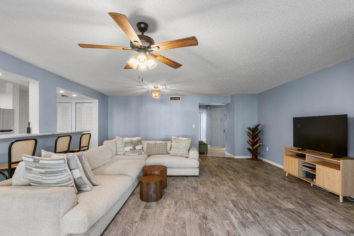 HALF MOON BAY CONDO - Residential