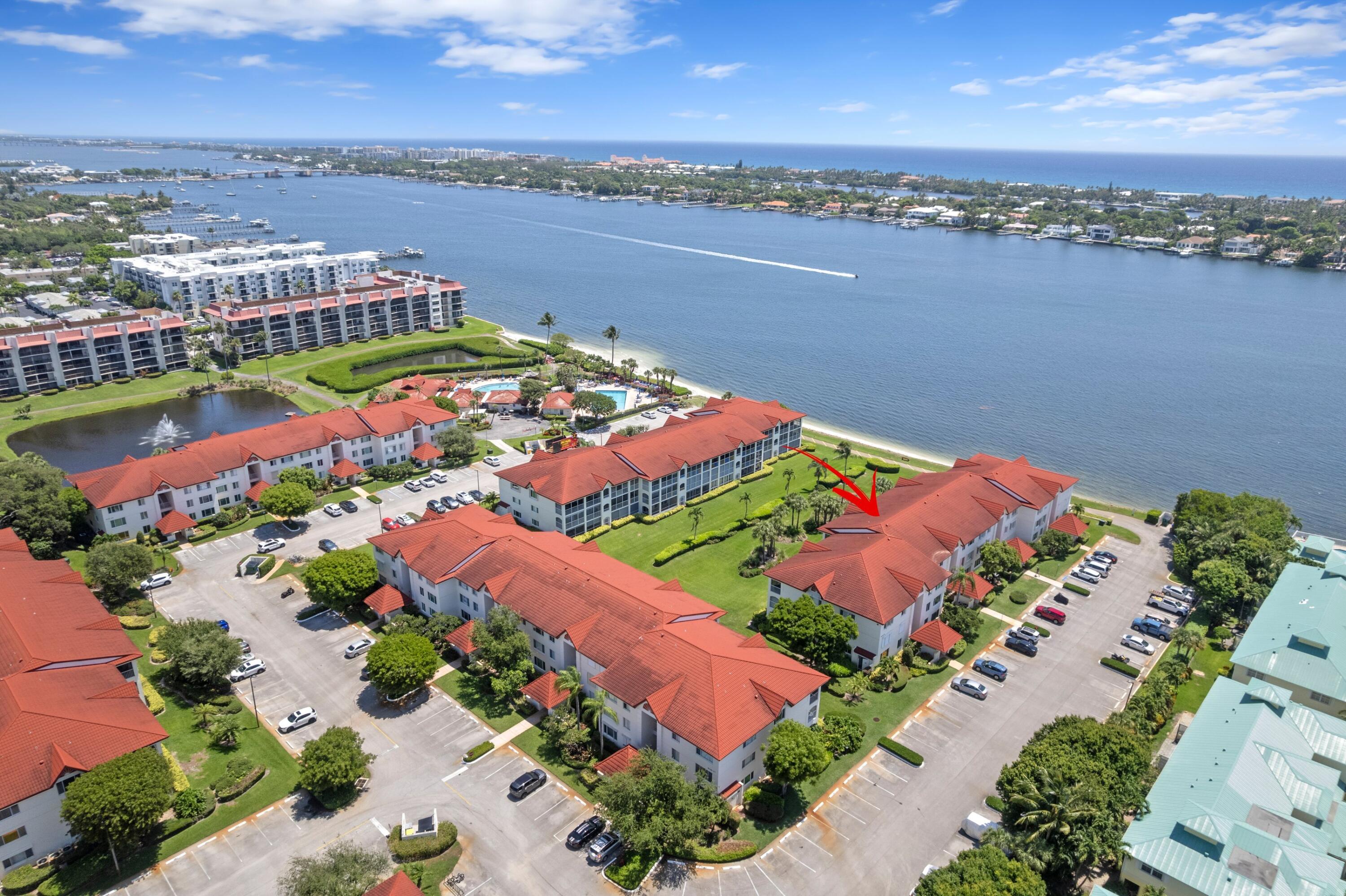 HALF MOON BAY CONDO - Residential