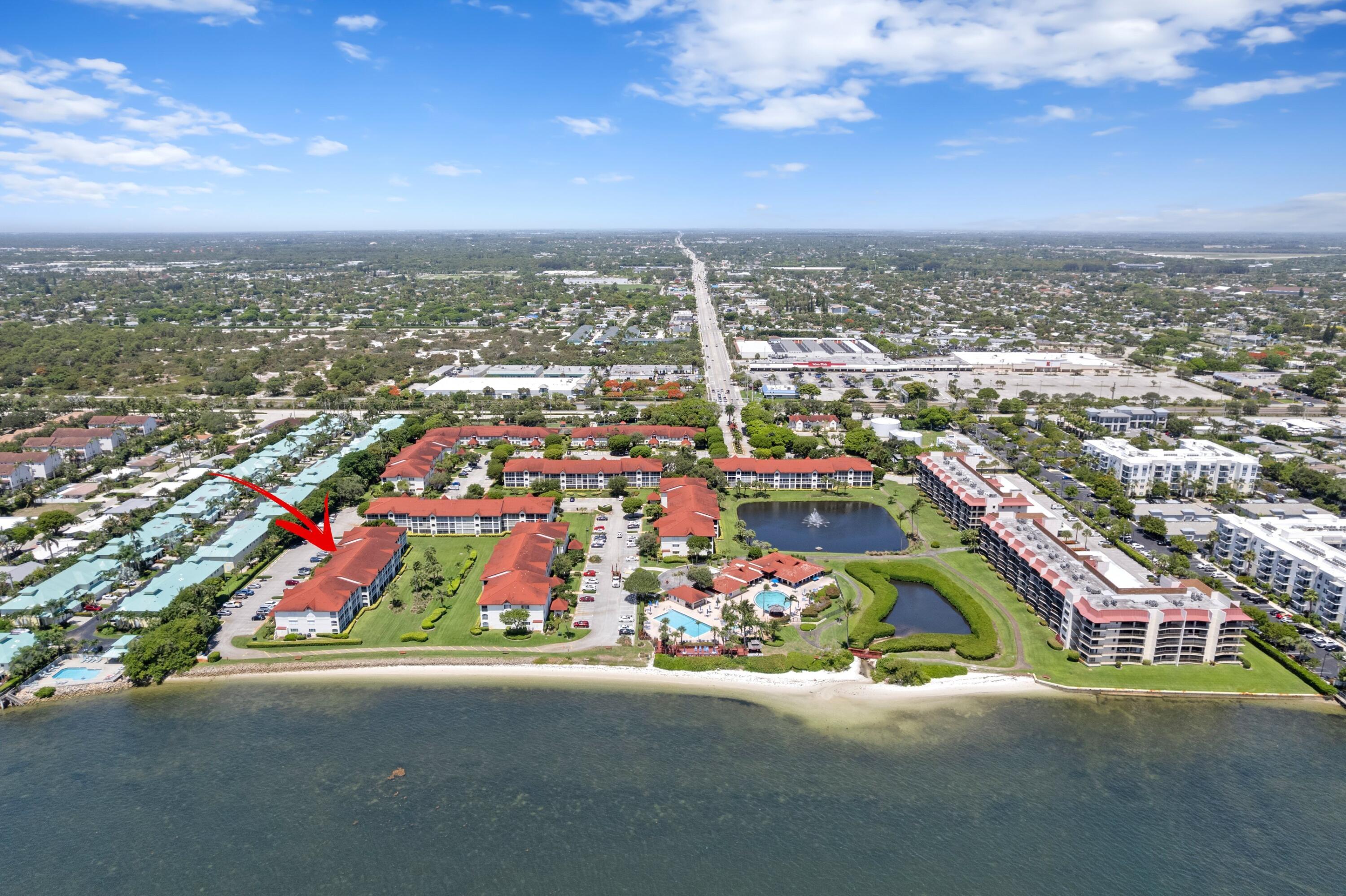 HALF MOON BAY CONDO - Residential