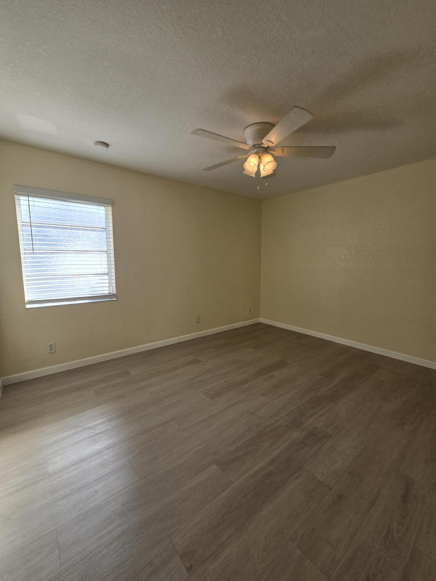 CHAROLAIS CONDO - Residential