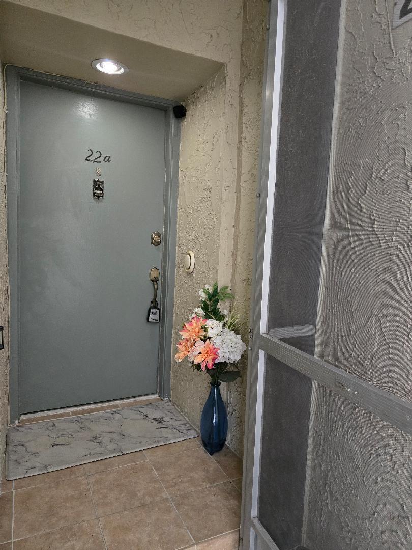 CHAROLAIS CONDO - Residential