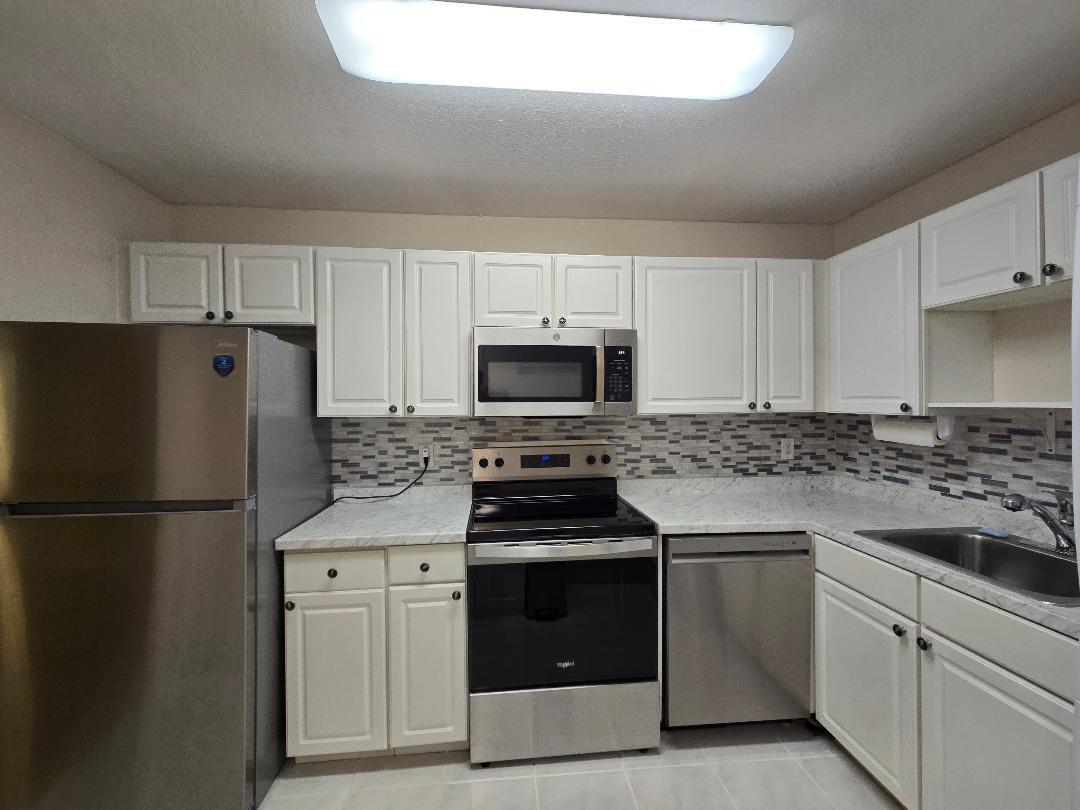 CHAROLAIS CONDO - Residential