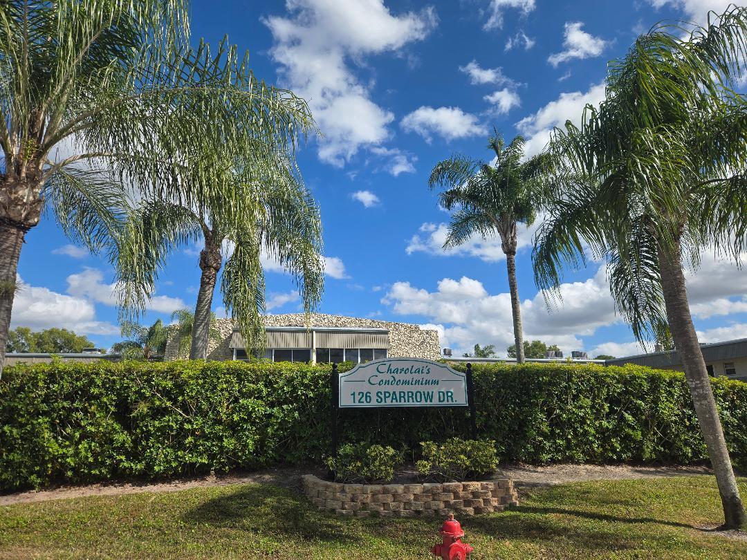 CHAROLAIS CONDO - Residential