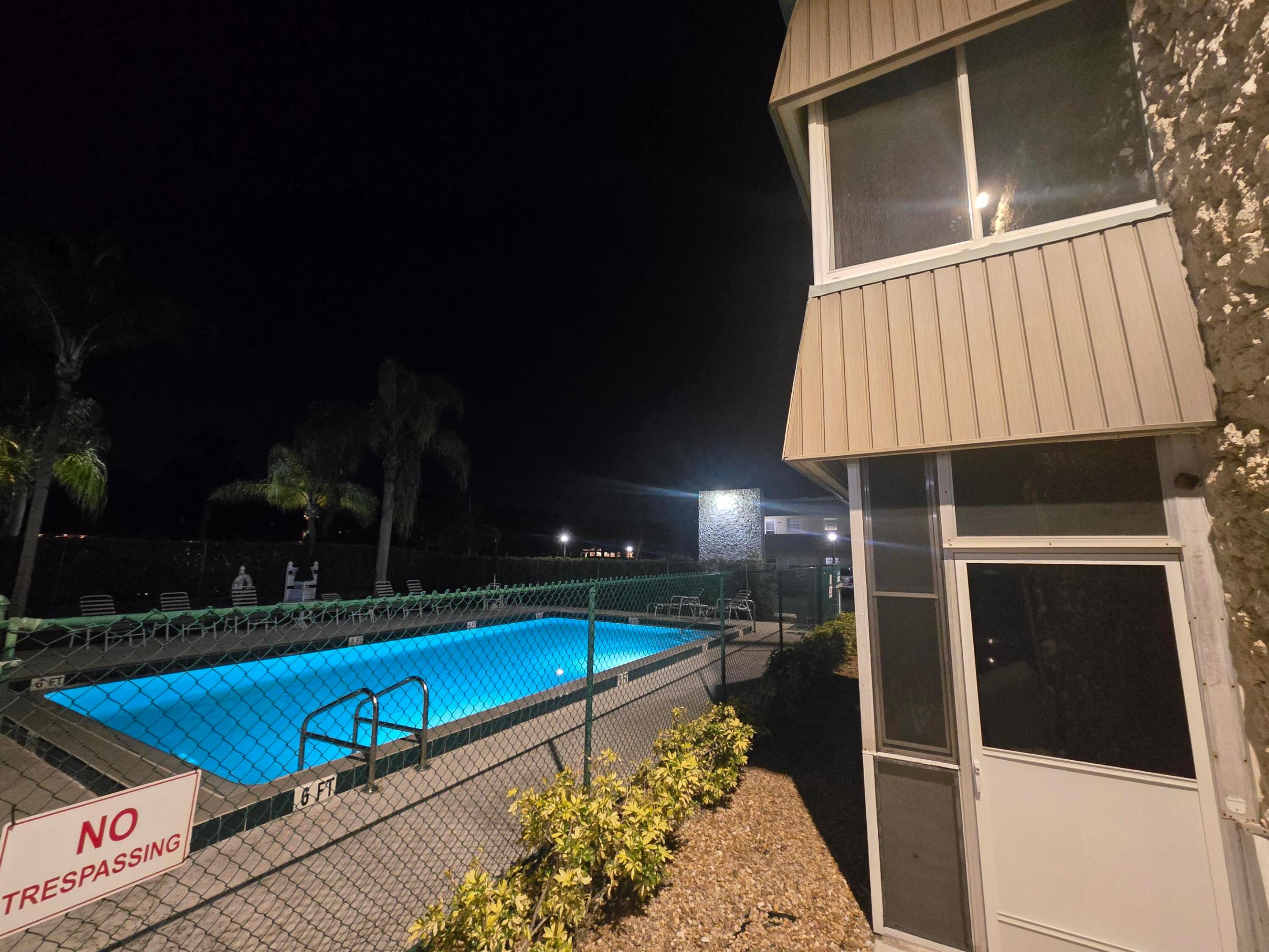 CHAROLAIS CONDO - Residential