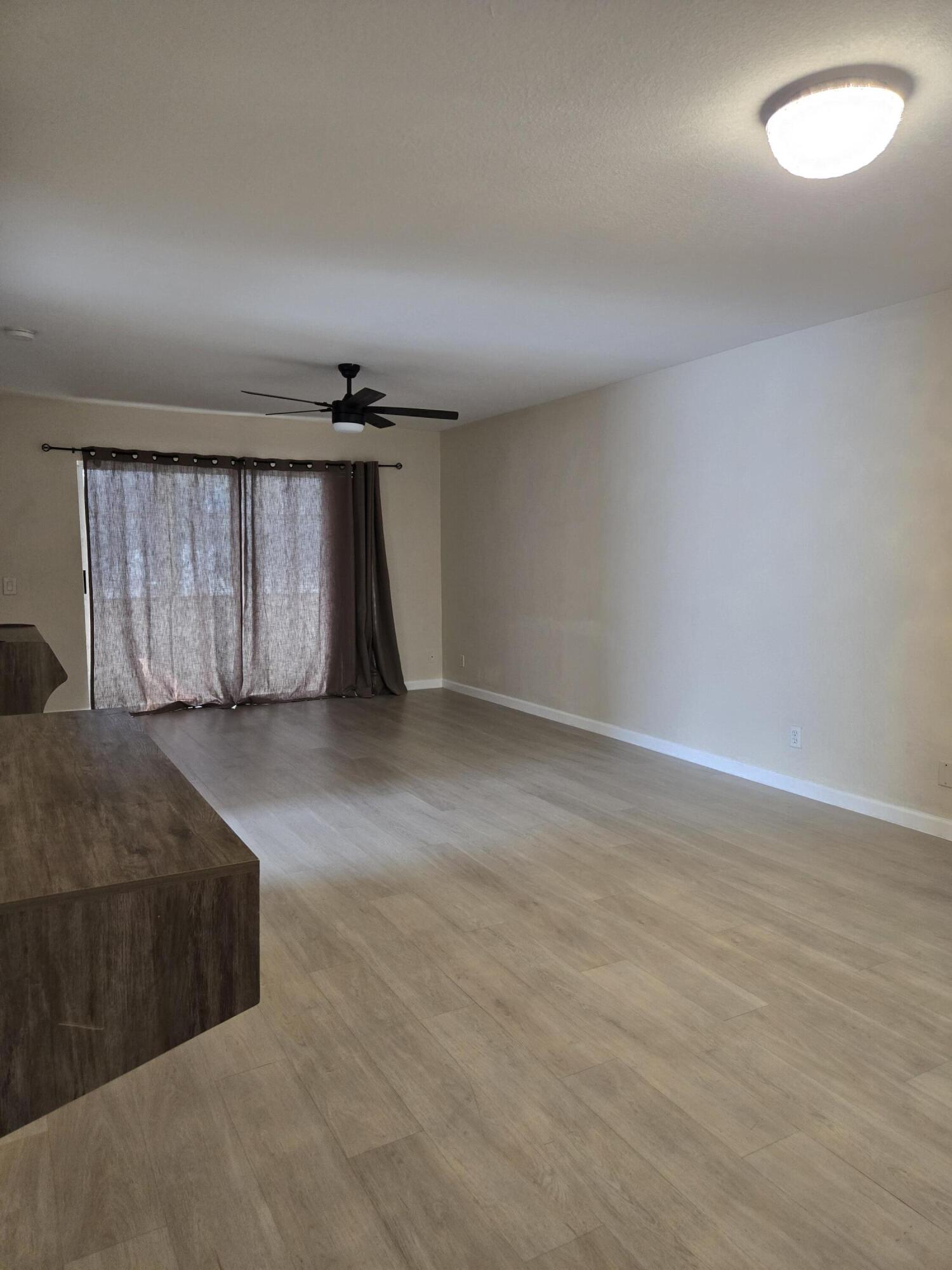 CHAROLAIS CONDO - Residential