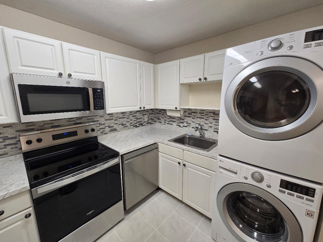 CHAROLAIS CONDO - Residential