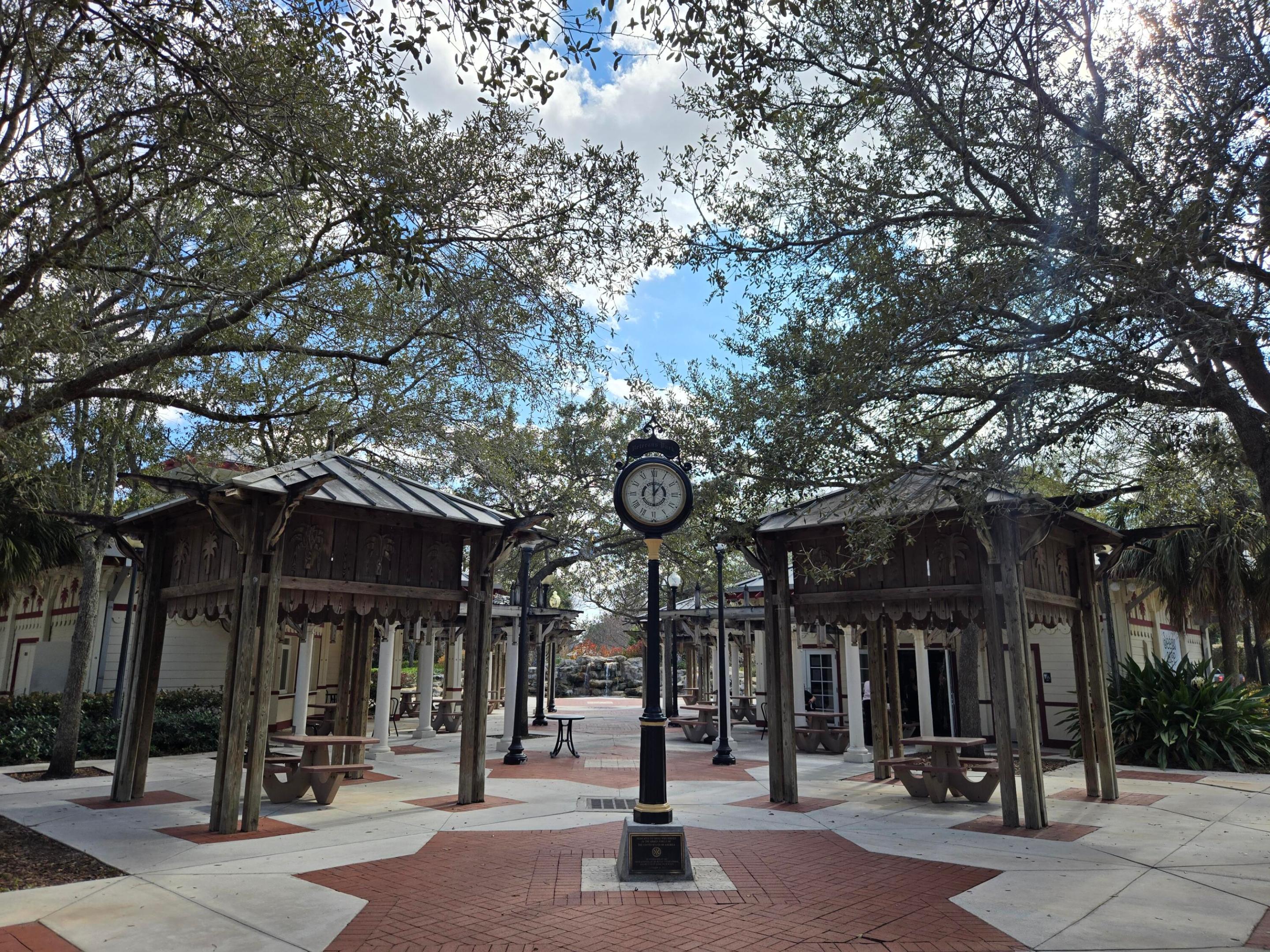 CHAROLAIS CONDO - Residential