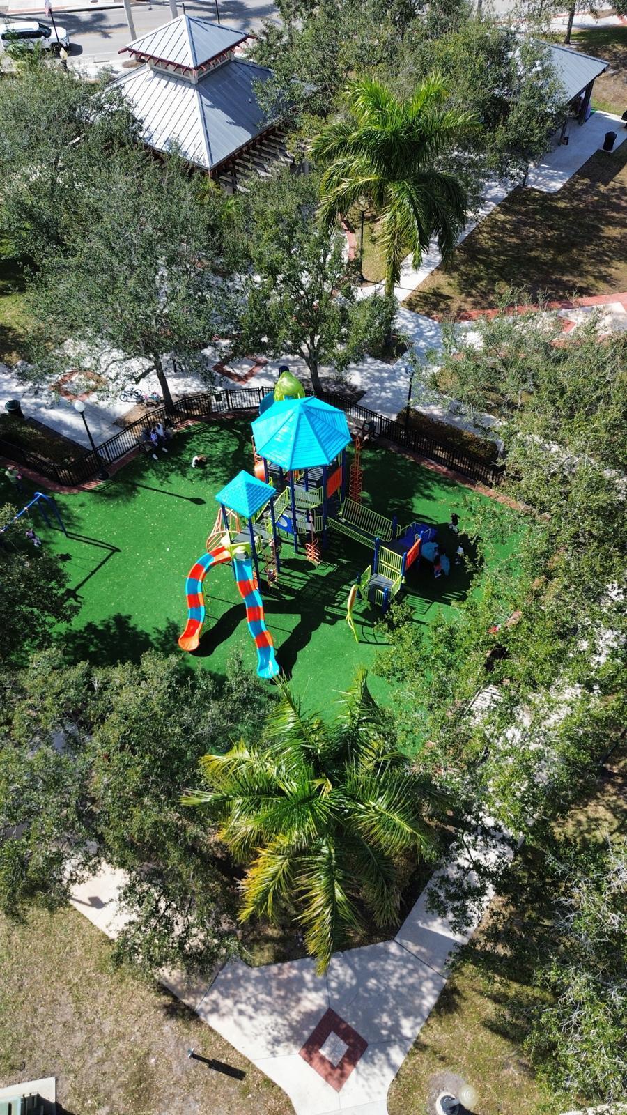 CHAROLAIS CONDO - Residential