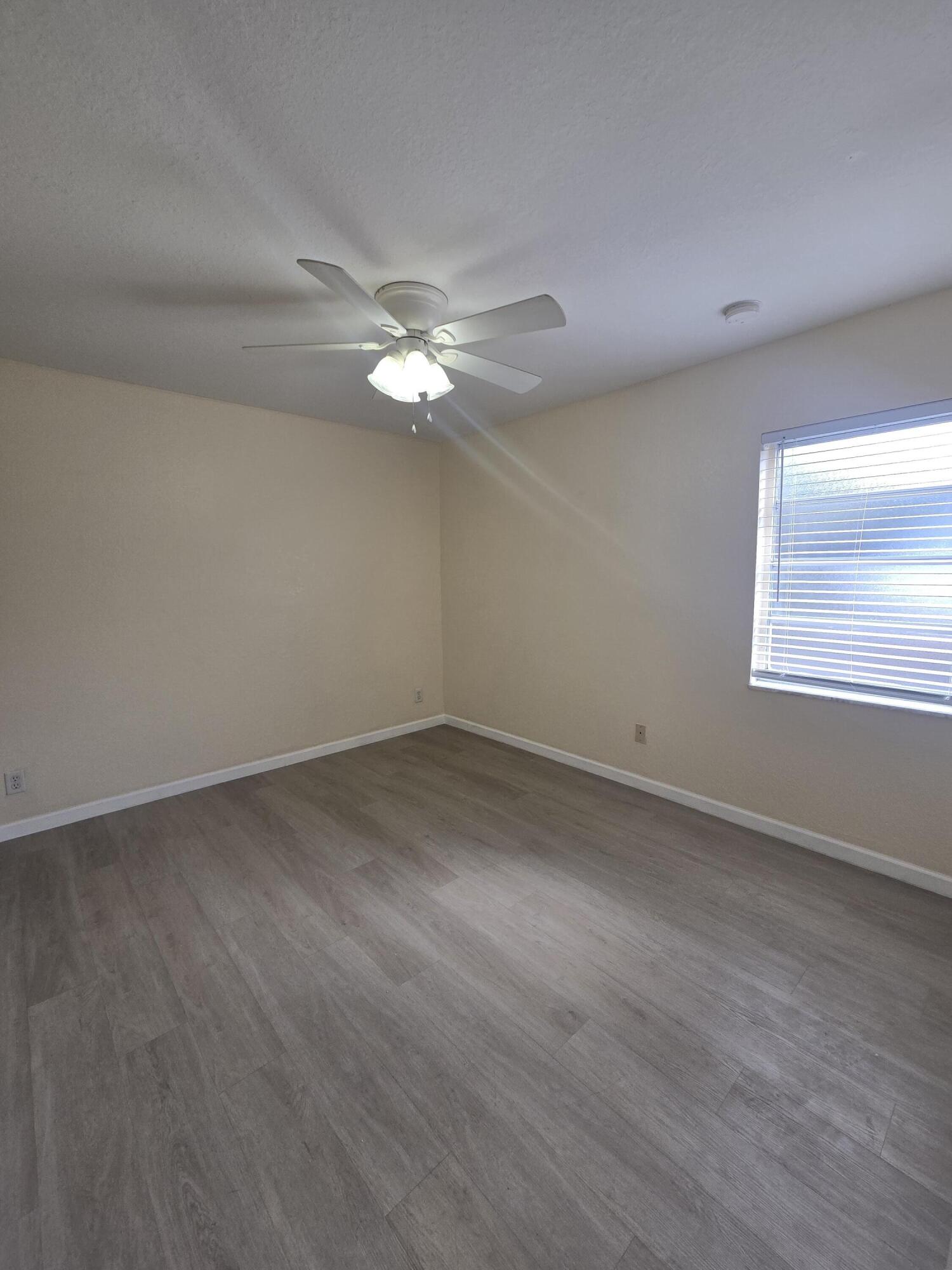 CHAROLAIS CONDO - Residential