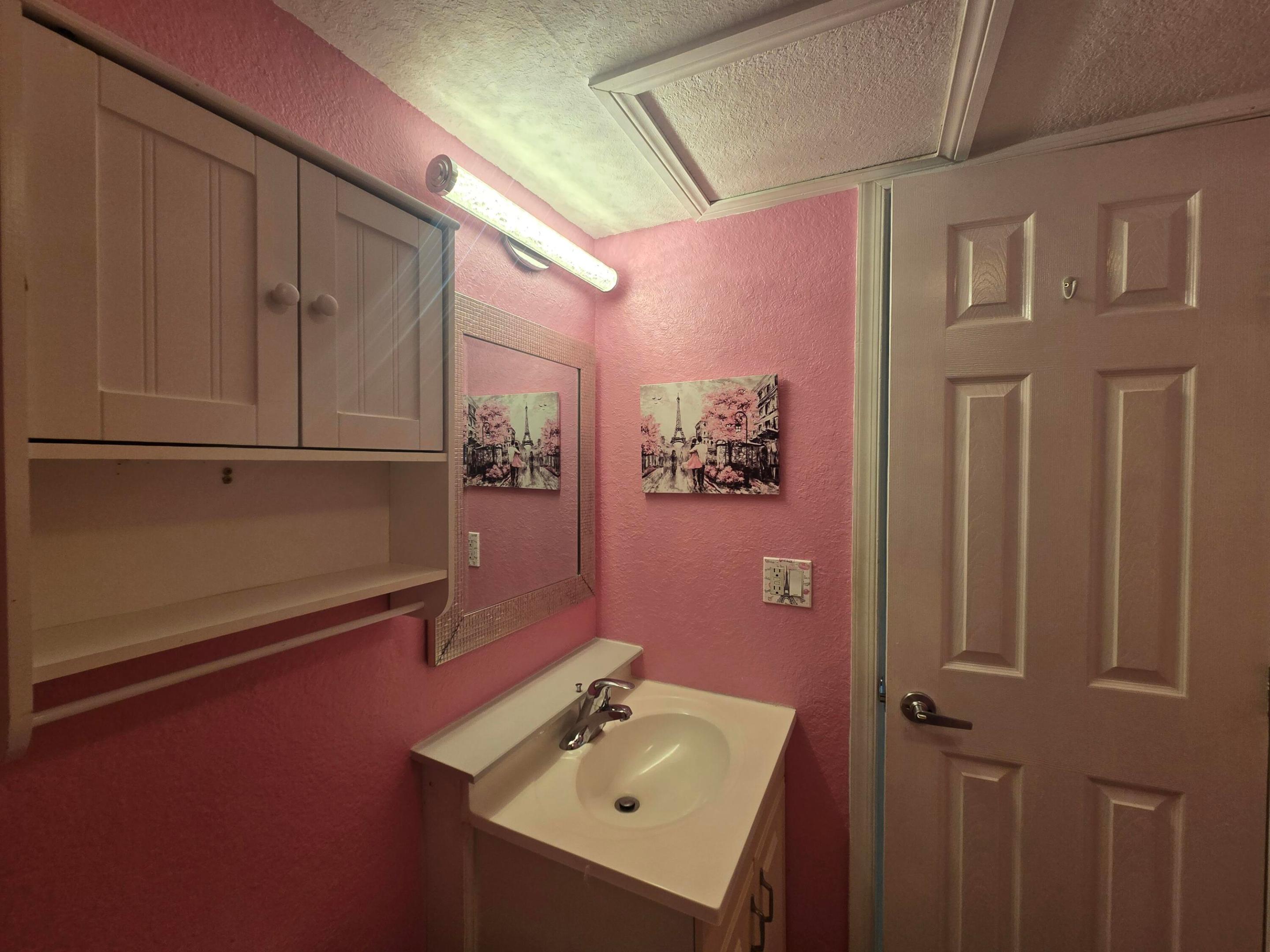 CHAROLAIS CONDO - Residential