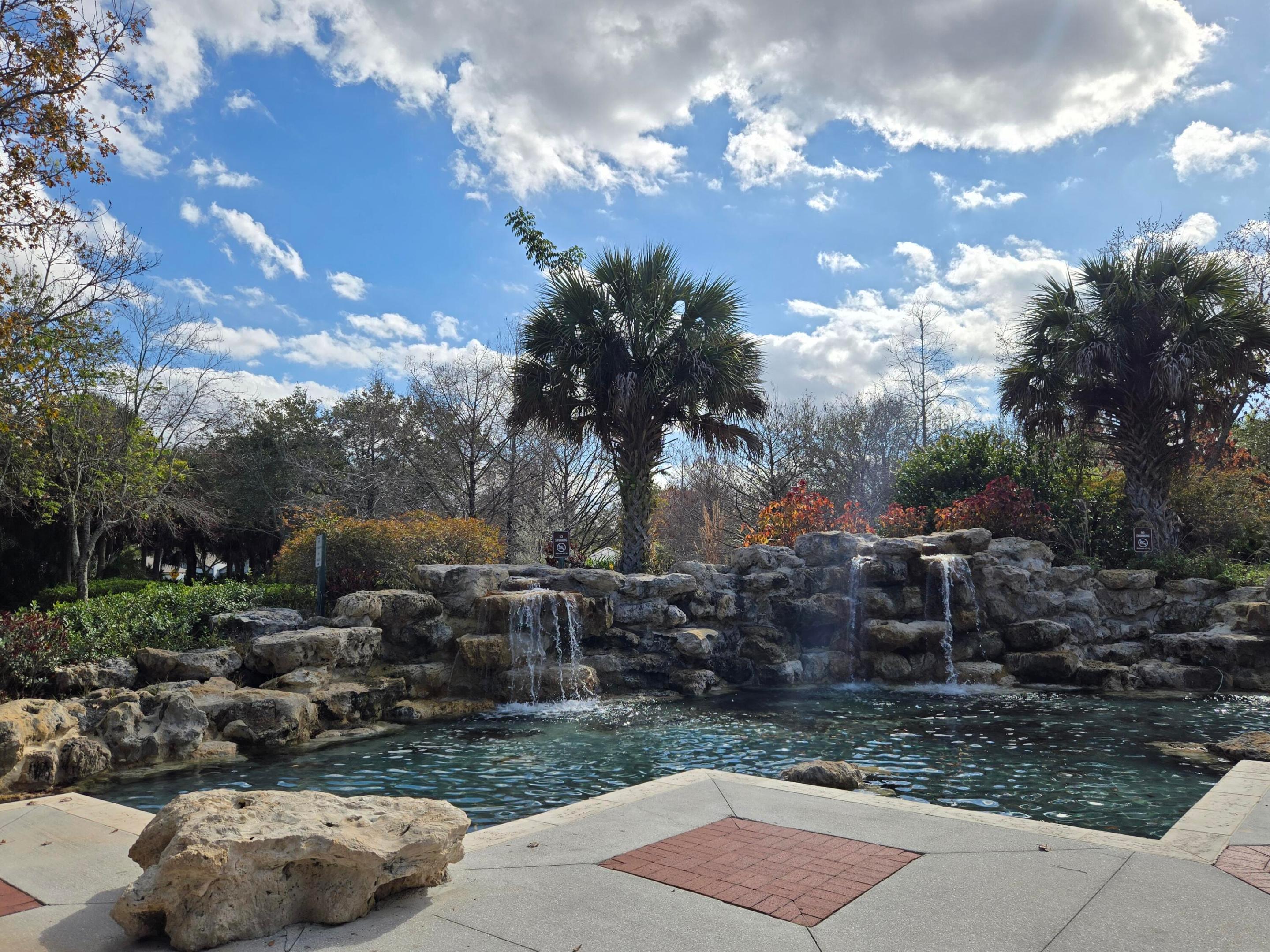 CHAROLAIS CONDO - Residential