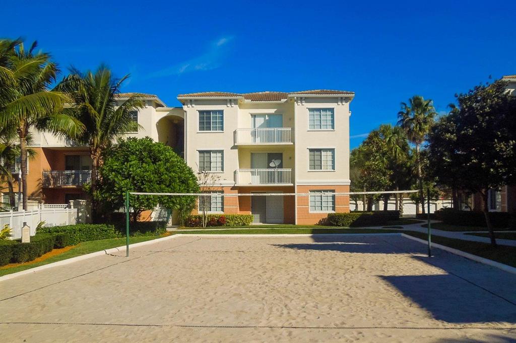 FIORE AT THE GARDENS CONDO - Residential Lease