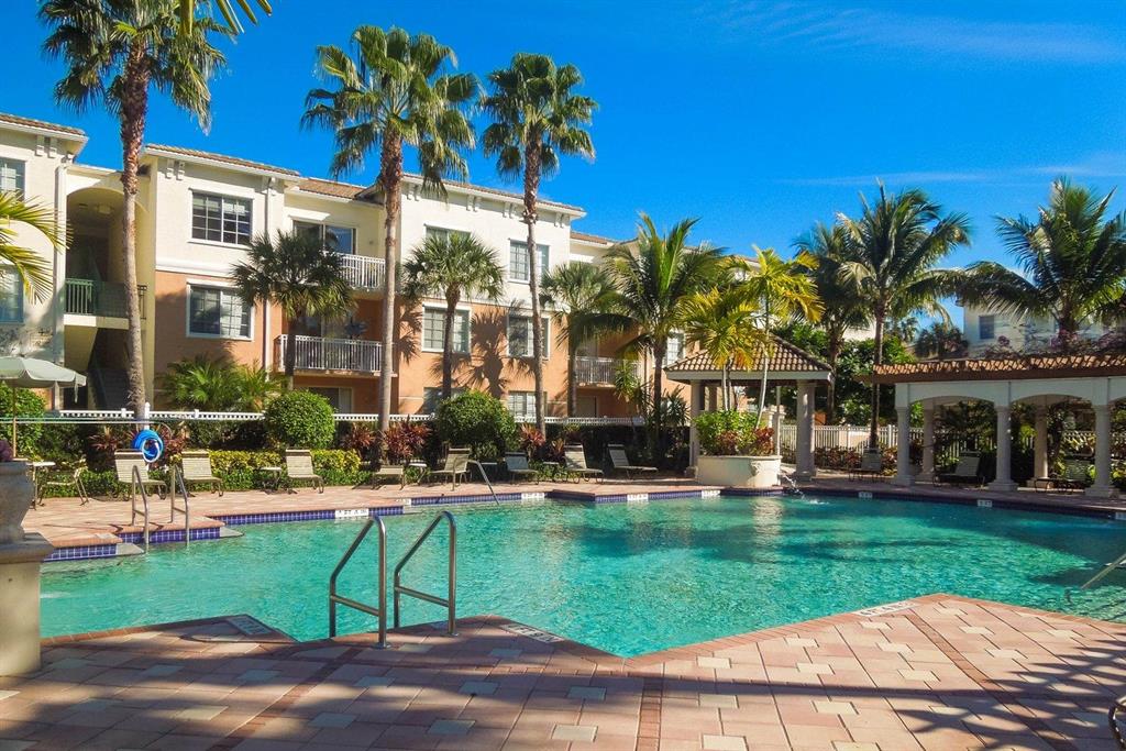 FIORE AT THE GARDENS CONDO - Residential Lease