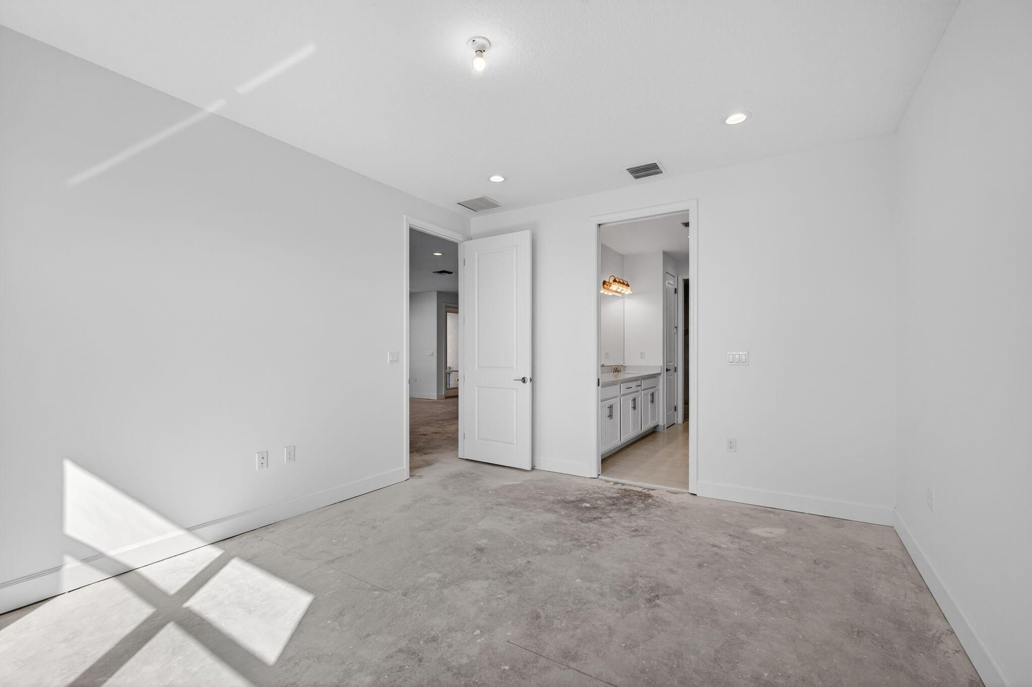 Riverland - Residential