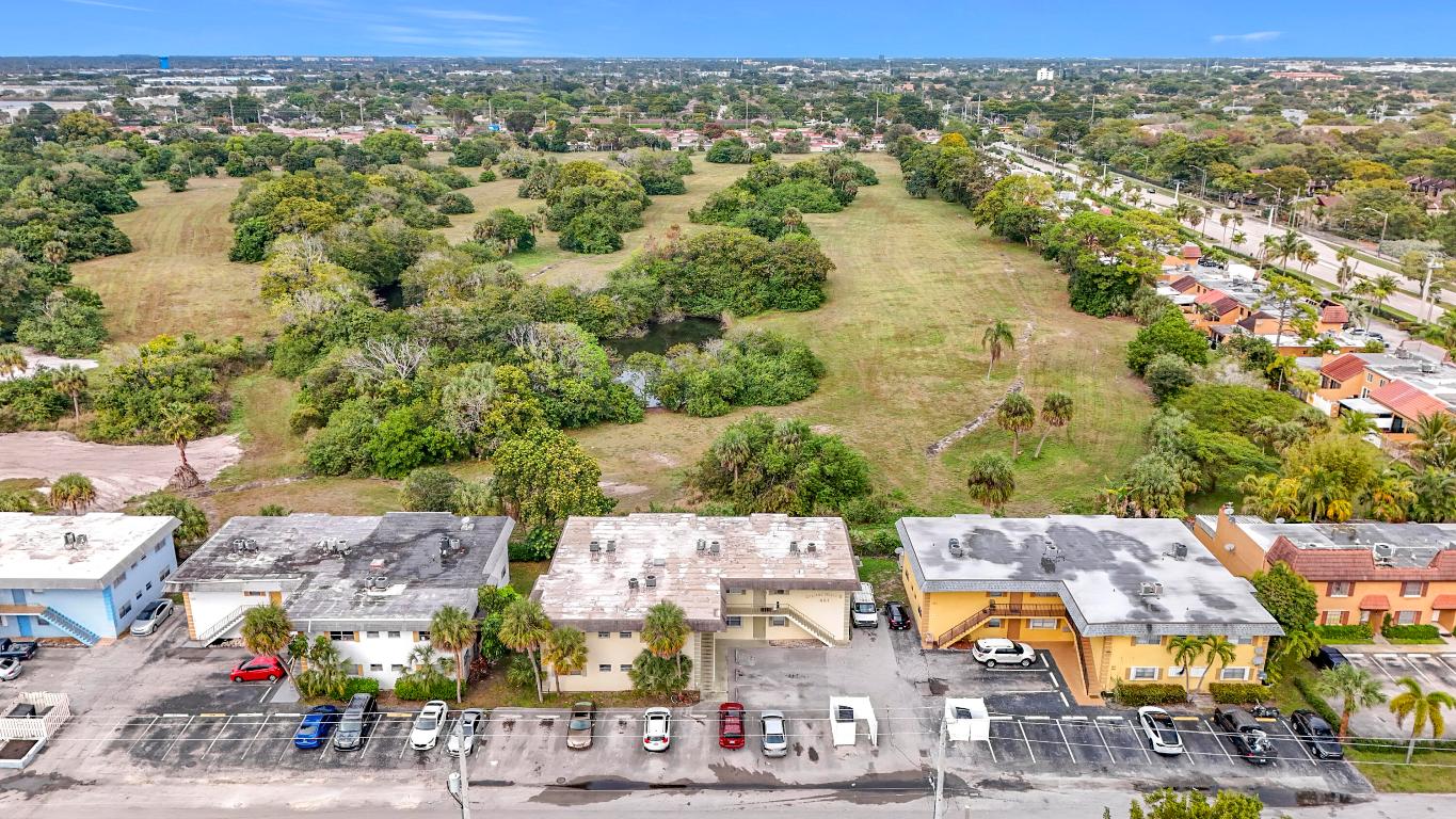 CRYSTAL HILLS II CONDO - Residential