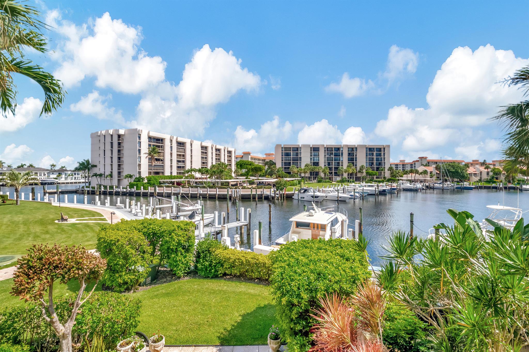 View Boca Raton, FL 33431 condo