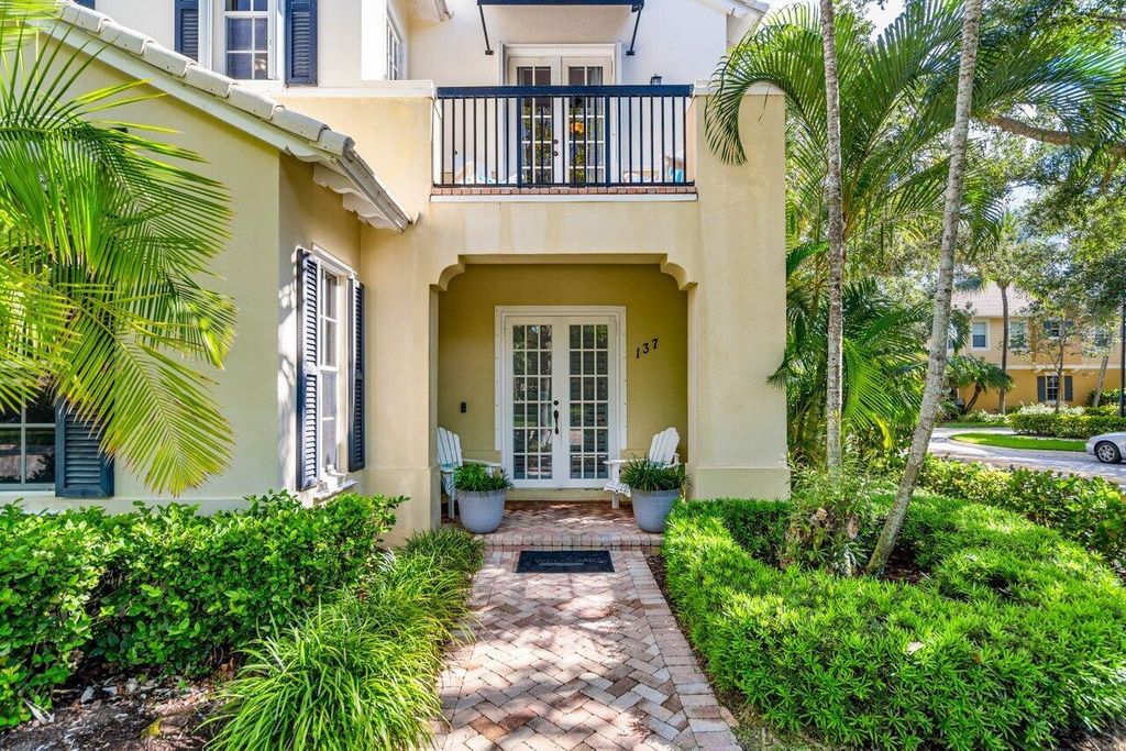 Photo of 137 Sugarberry Drive, Jupiter, FL 33458 (MLS # R10999503)