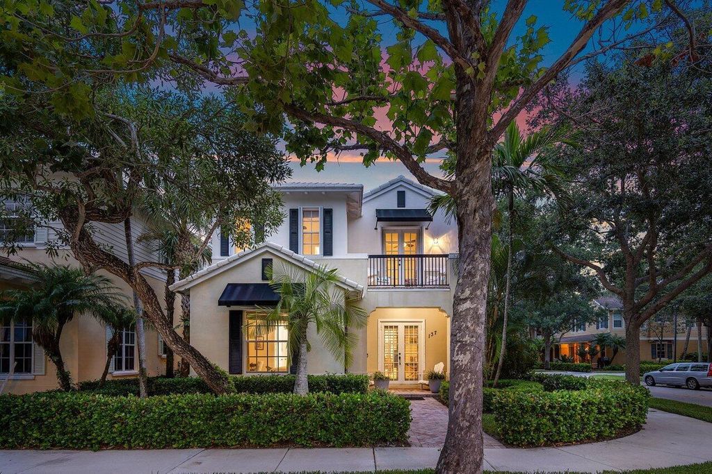 Photo of 137 Sugarberry Drive, Jupiter, FL 33458 (MLS # R10999503)