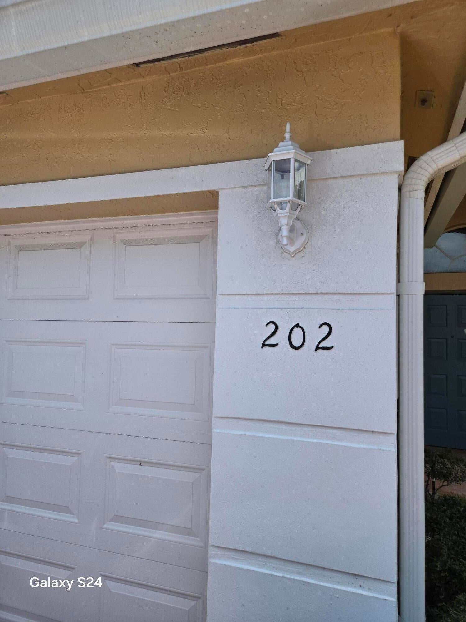 12418 Crystal Pointe Drive 202