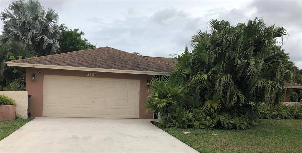 GREENVIEW SHORES 2 OF WELLINGTON - Residential