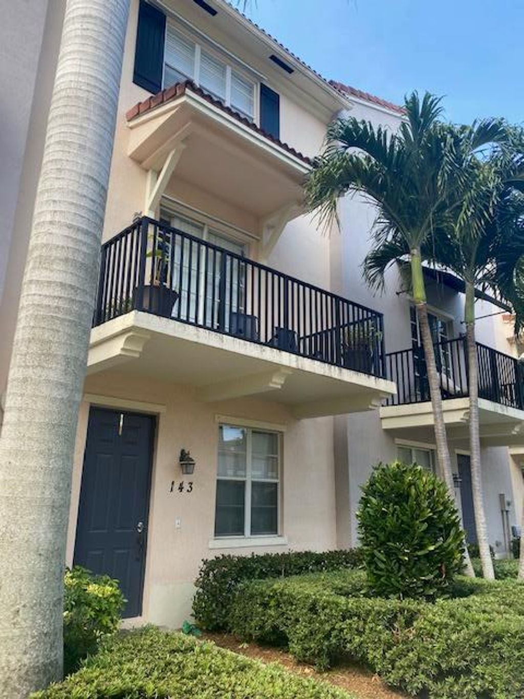 Photo of 143 Greenwich Circle, Jupiter, FL 33458 (MLS # R10716130)