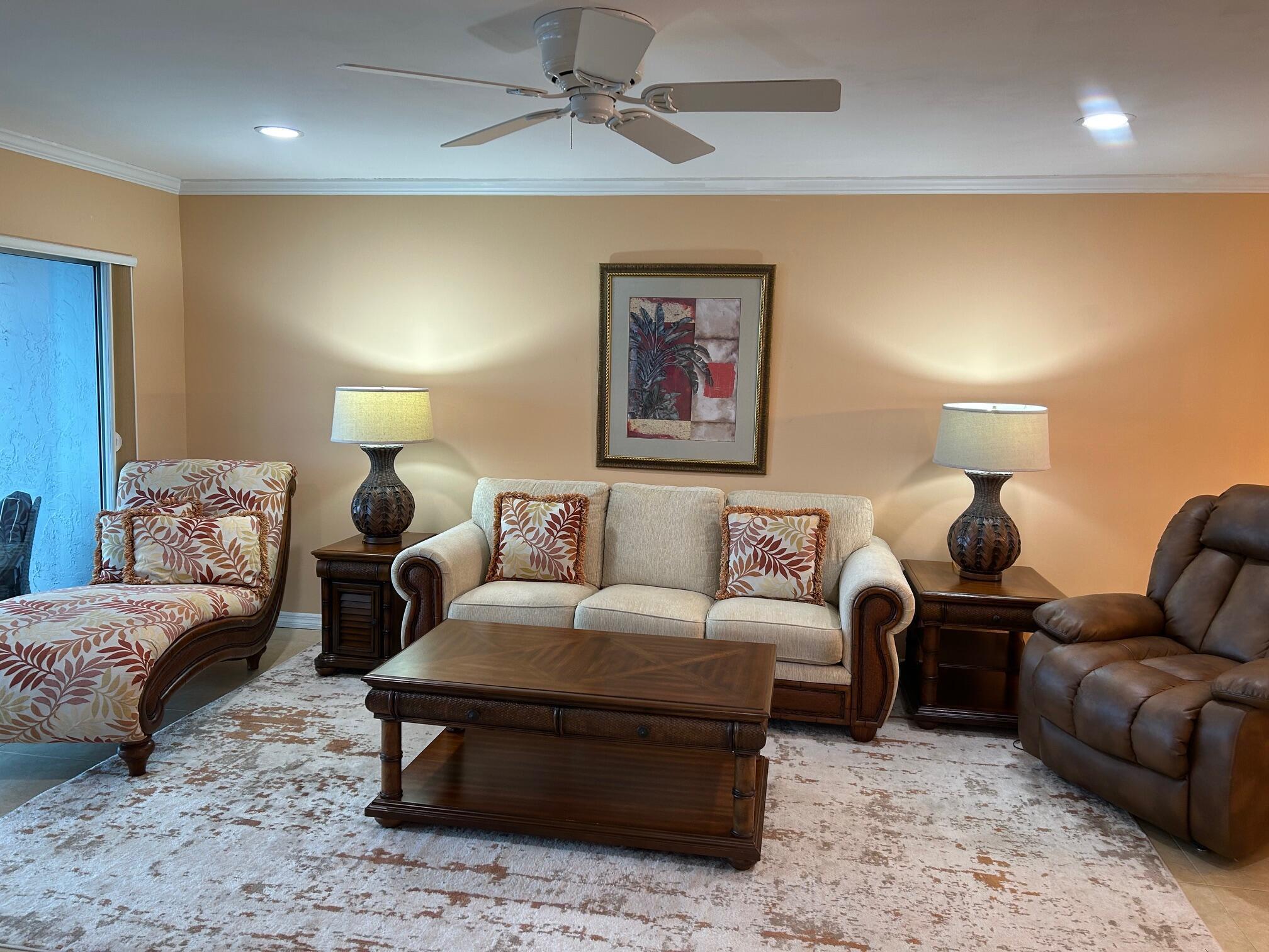 1868 SW Palm City Road 304, Stuart, FL, 34994/$365,000 4 1868 SW Palm City Road 304