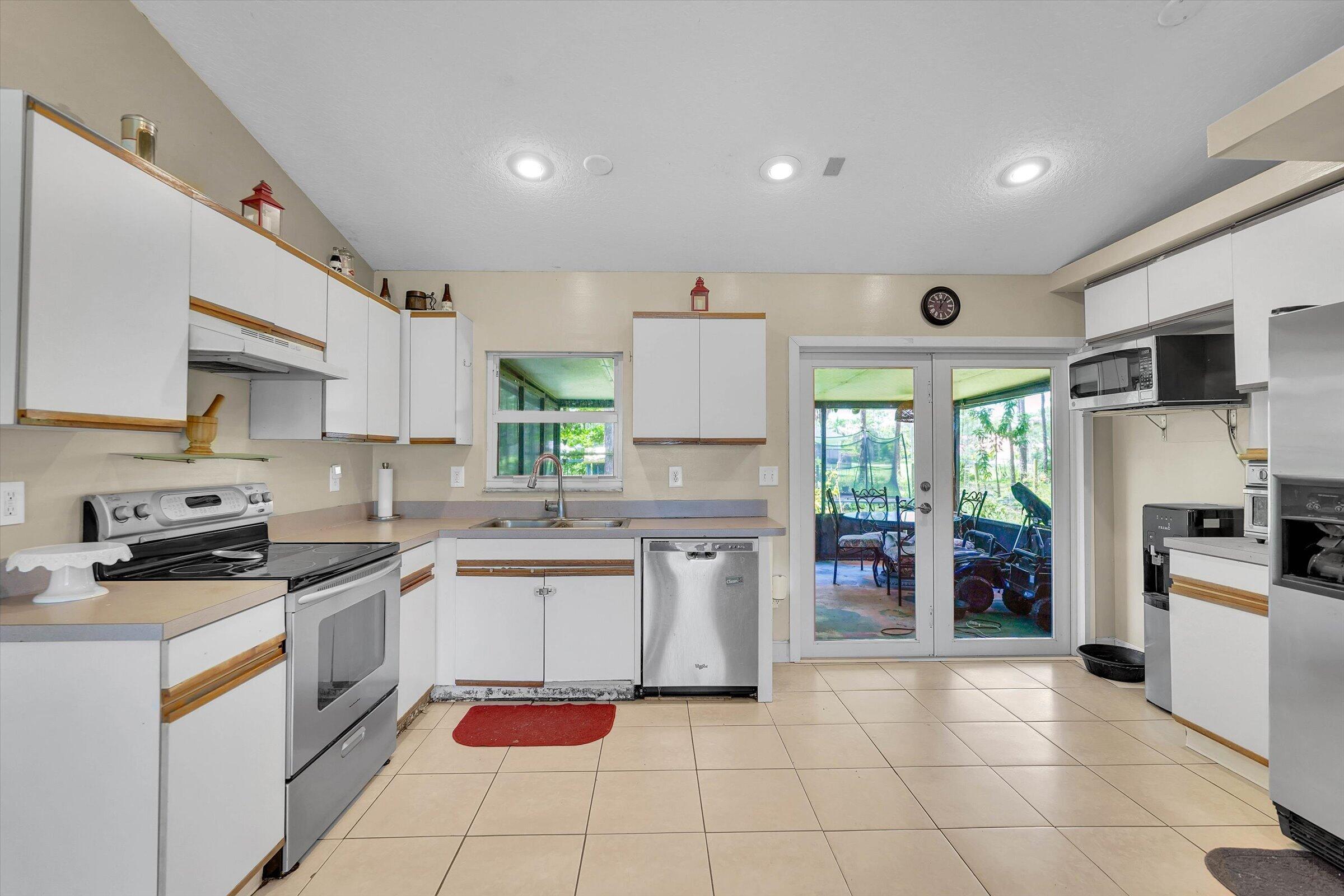 Acreage & Unrec - Residential