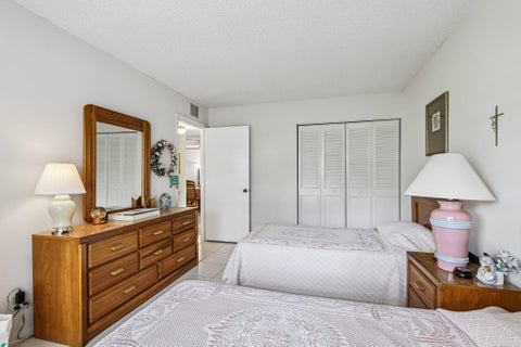 Tiny photo for 475 Holyoke Lane, Lake Worth, FL 33467 (MLS # B26035655)
